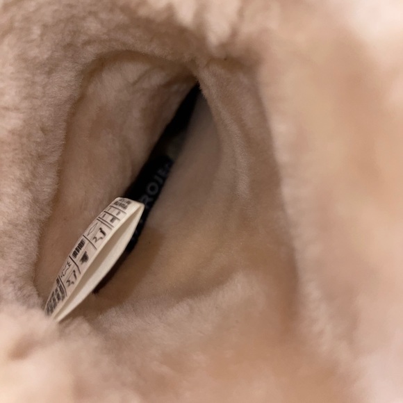 Y/Project Ugg Heels - Picture 5 of 9